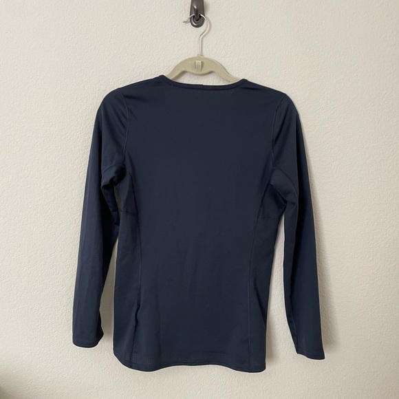 Like NEW Patagonia Capilene Midweight Crew 💙 - Picture 3 of 3